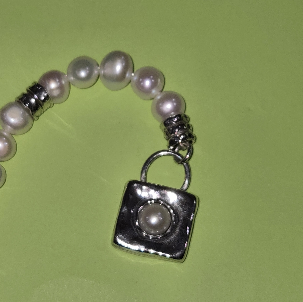 Silpada Vintage and Retired  FRESHWATER PEARL bracelet B1439 - Picture 2 of 7